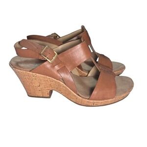 Clarks Brown/tan cork wedge sandals, leather strappy sling back size 8.5 EUC